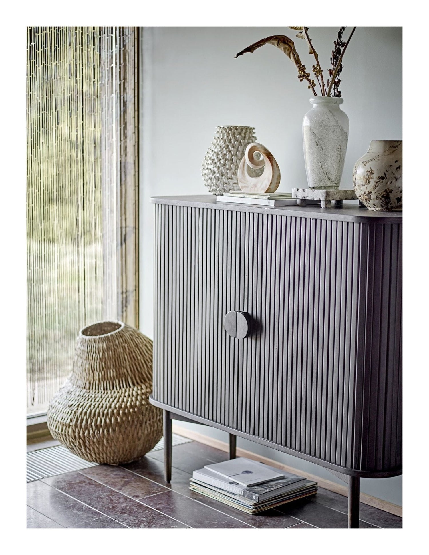 Bloomingville Valencia Skab, Brun, Eg - UNOLIVING.COM