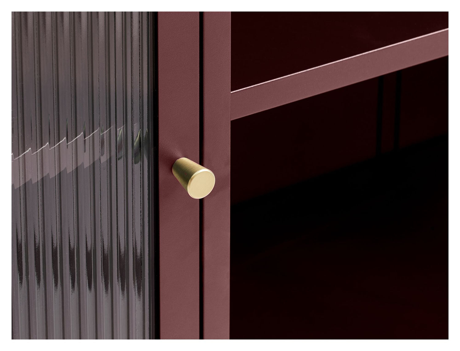 Bronco Skænk, Vinrød/Hærdet glas - UNOLIVING.COM