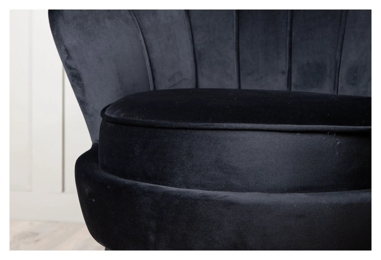 Calais Loungestol, Sort Velour - UNOLIVING.COM