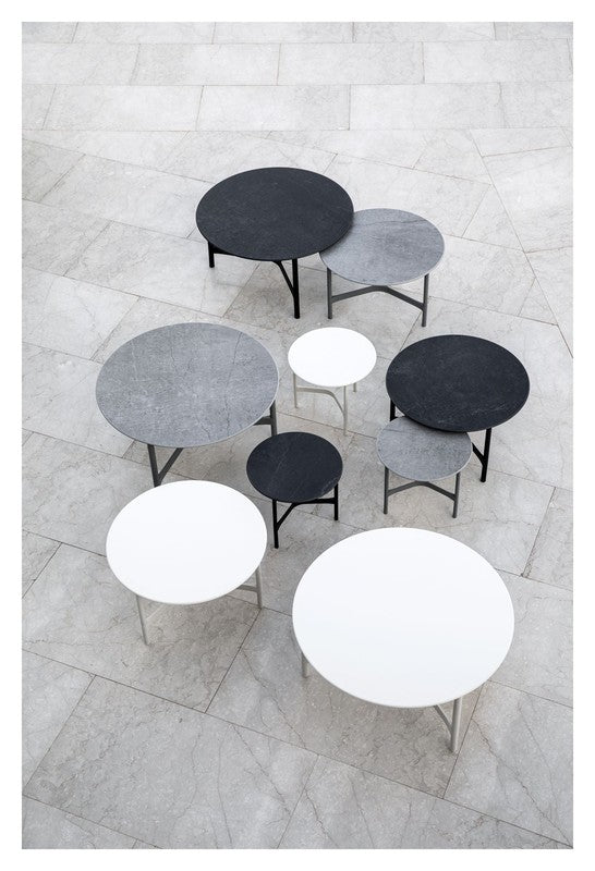 Cane - line Bordplade Fossil sort, keramik, Ø45 - UNOLIVING.COM