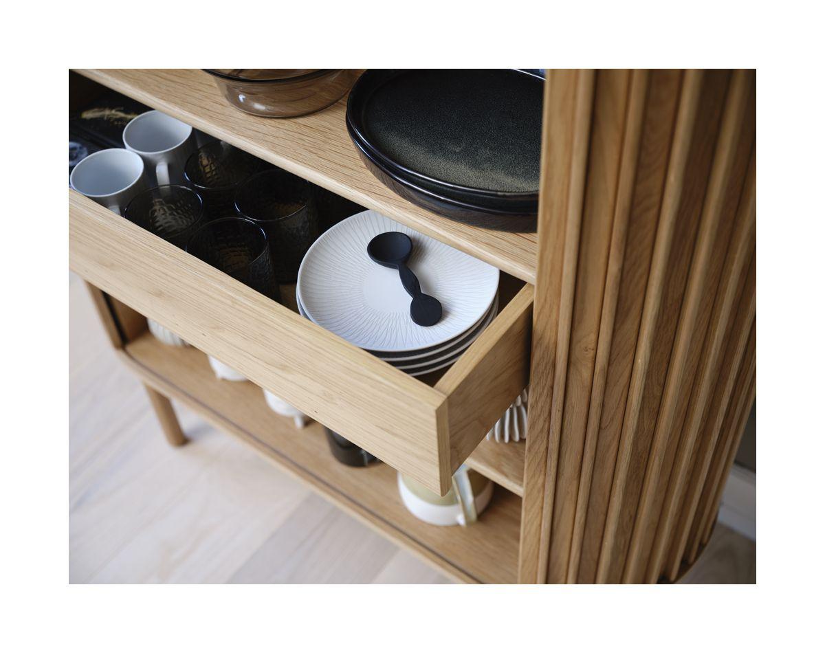 Carno Kabinet, Natur eg