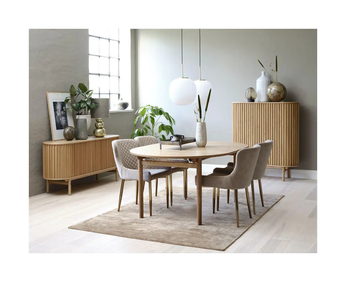 Carno Kabinet, Natur eg