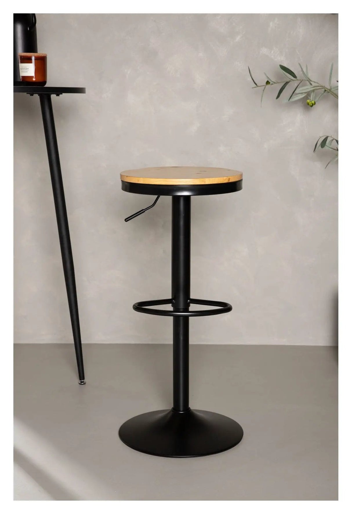Conway Barstol - Sort - UNOLIVING.COM