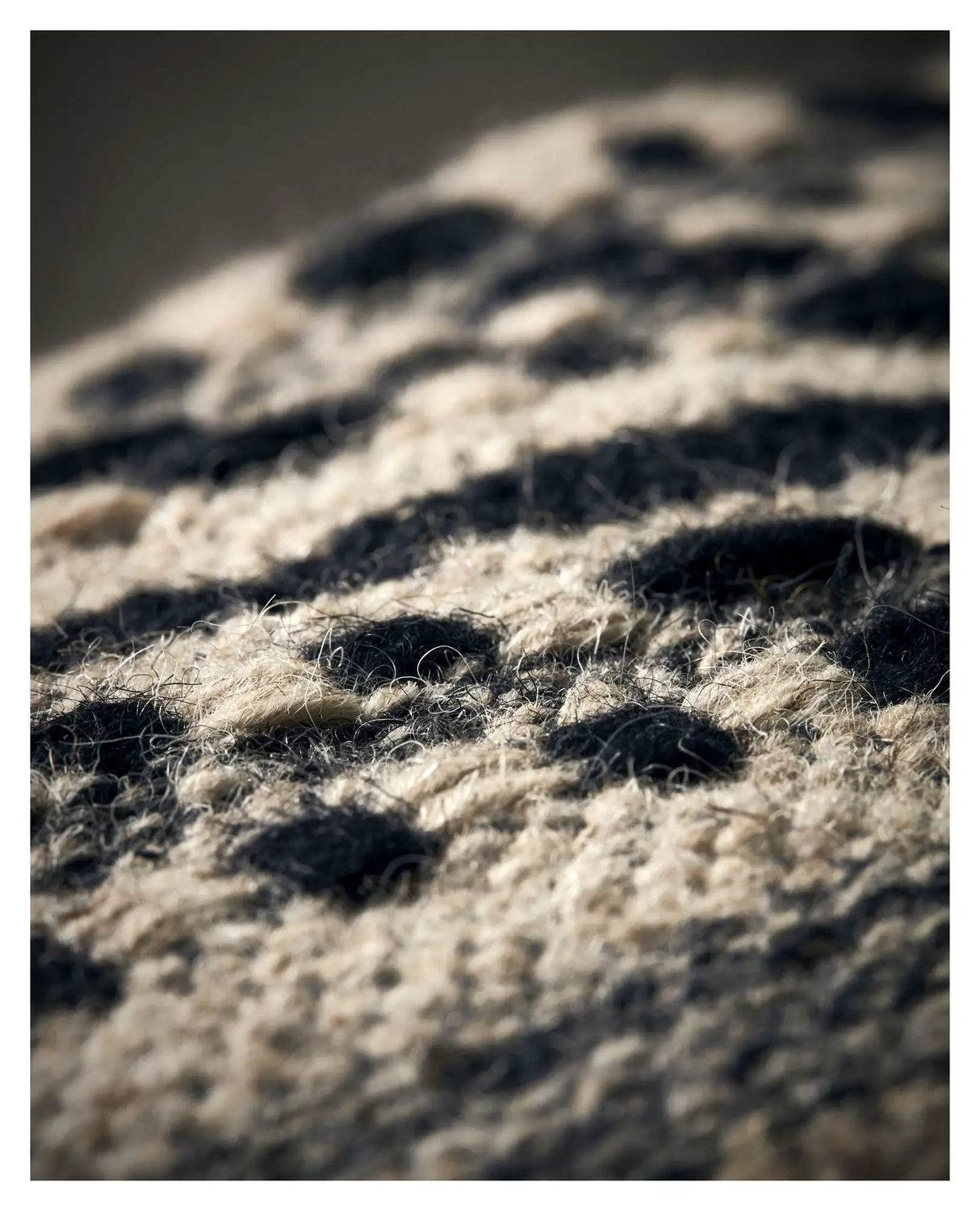 Cros Tæppe 200x90 - Sand - UNOLIVING.COM