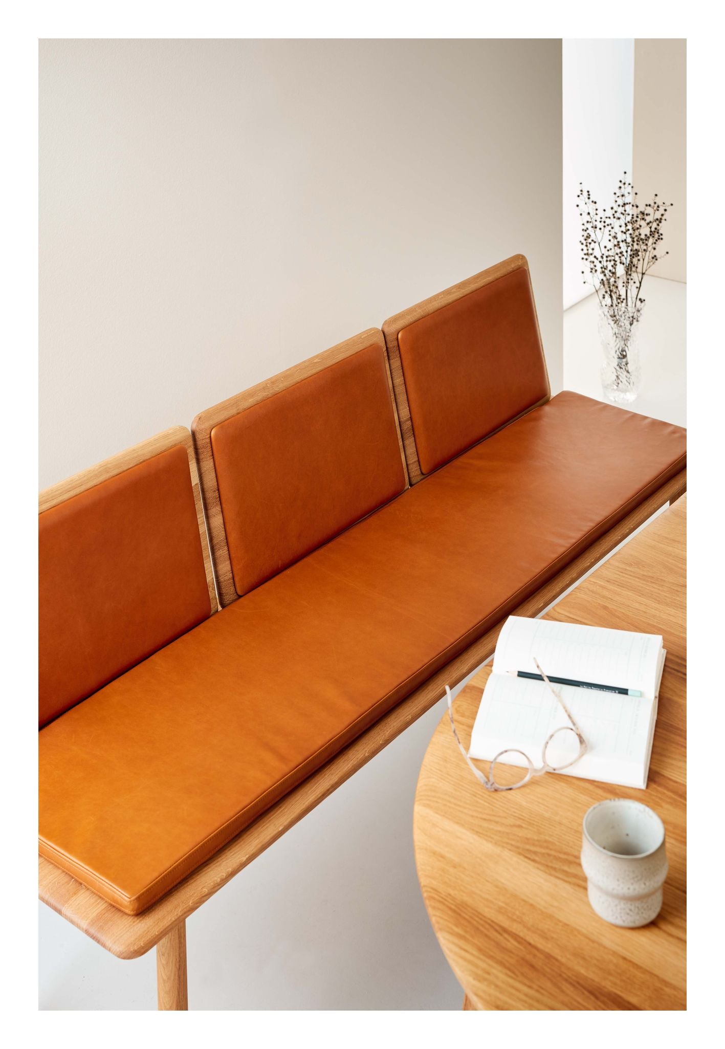 Findahl Elba Bænk m. 3x ryg og hynde, Oliebehandlet eg - Unoliving.com