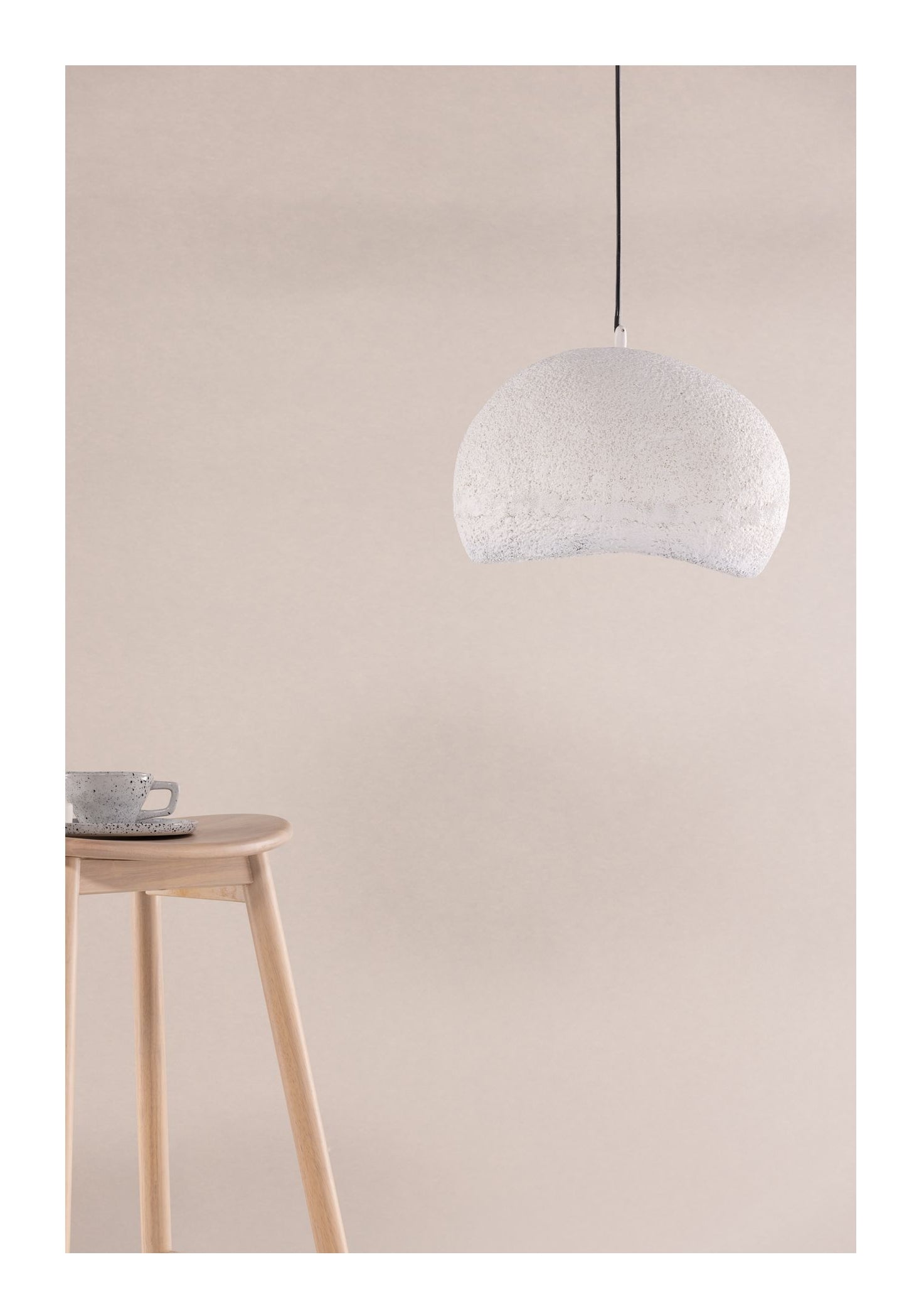Gilltorp Pendel, Resin, Hvid - Unoliving.com