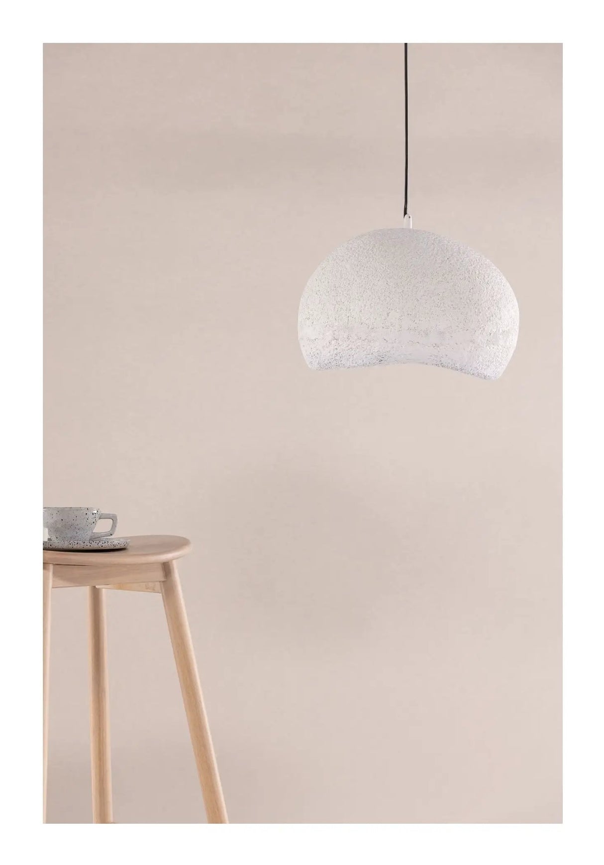 Gilltorp Pendel, Resin, Hvid - Unoliving.com