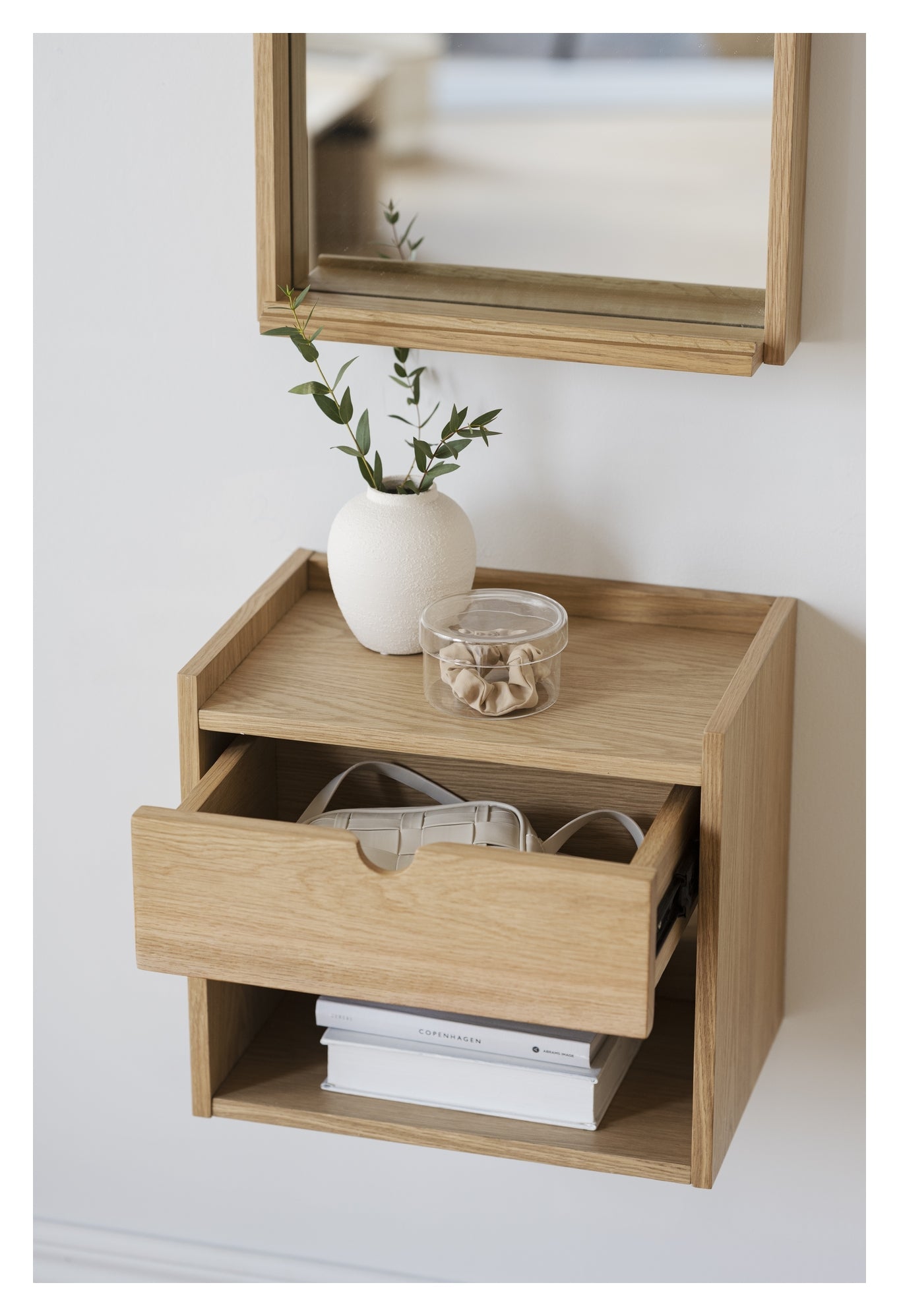 Hillmond, sengebord - eg - Unoliving.com