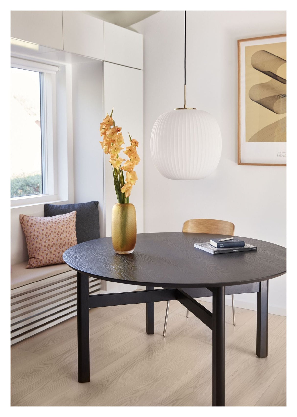 Hübsch Fjord Spisebord, sort træ - Unoliving.com