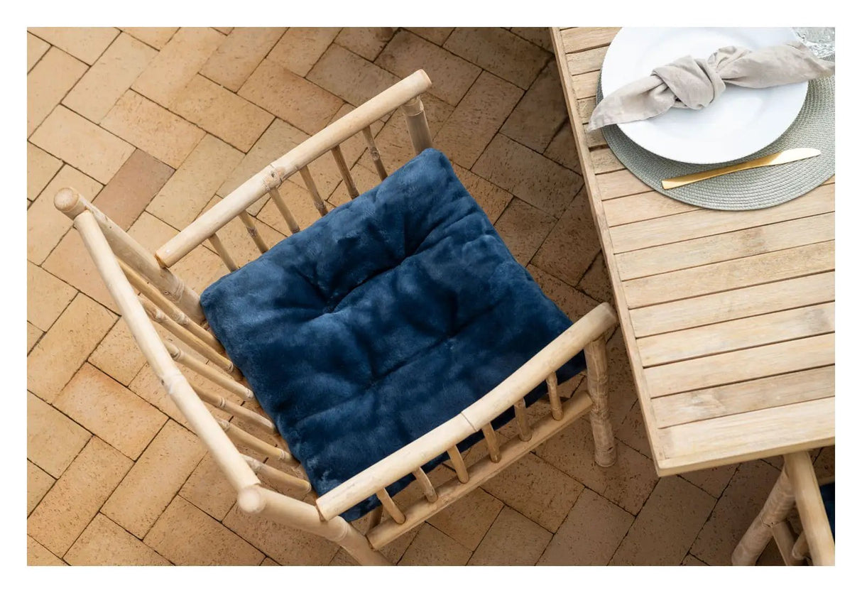 Hynde af Premium NZ lammeskind - Navy Blue, 45x45