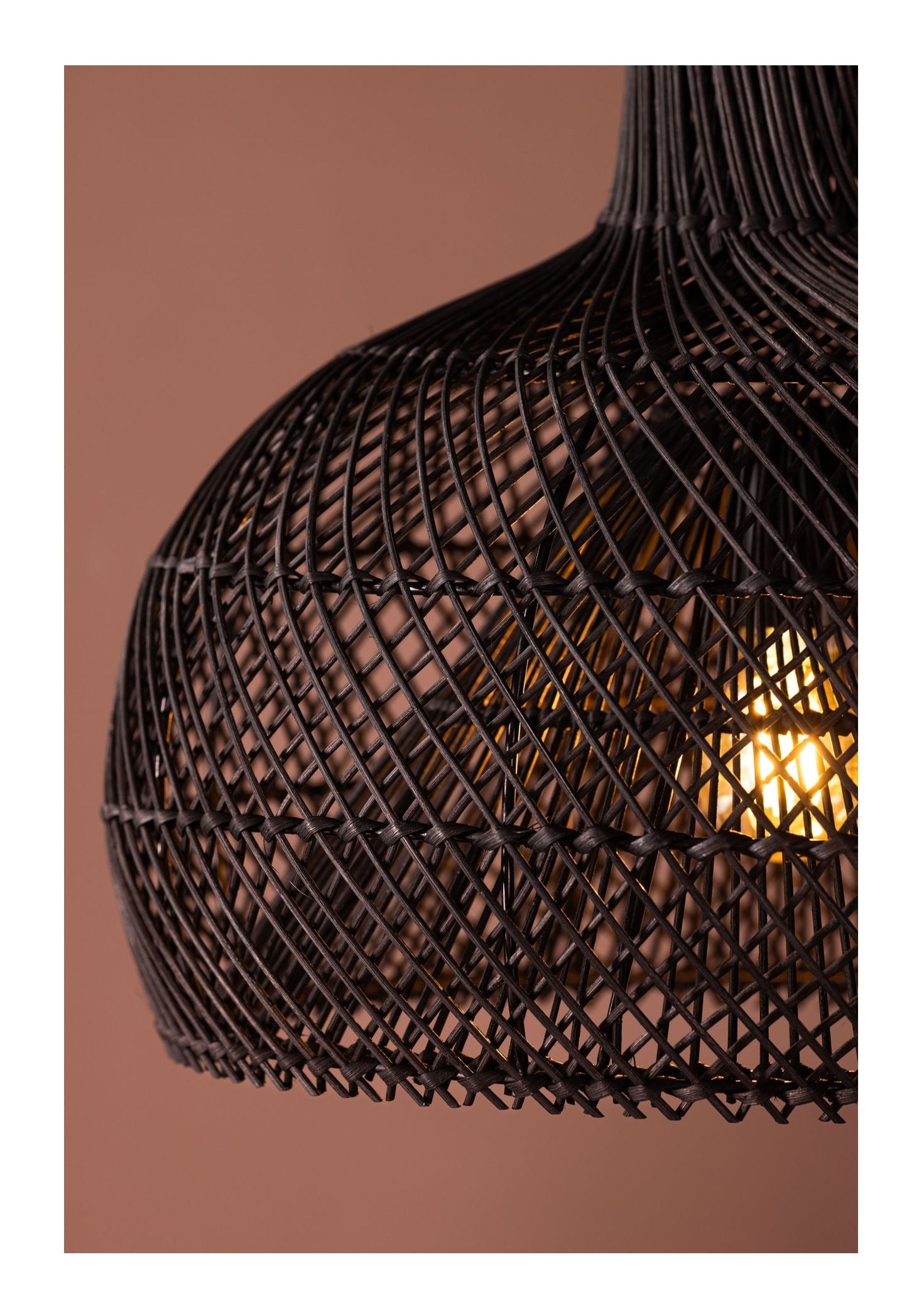 Laroche Pendel, Rattan, Sort - Unoliving.com