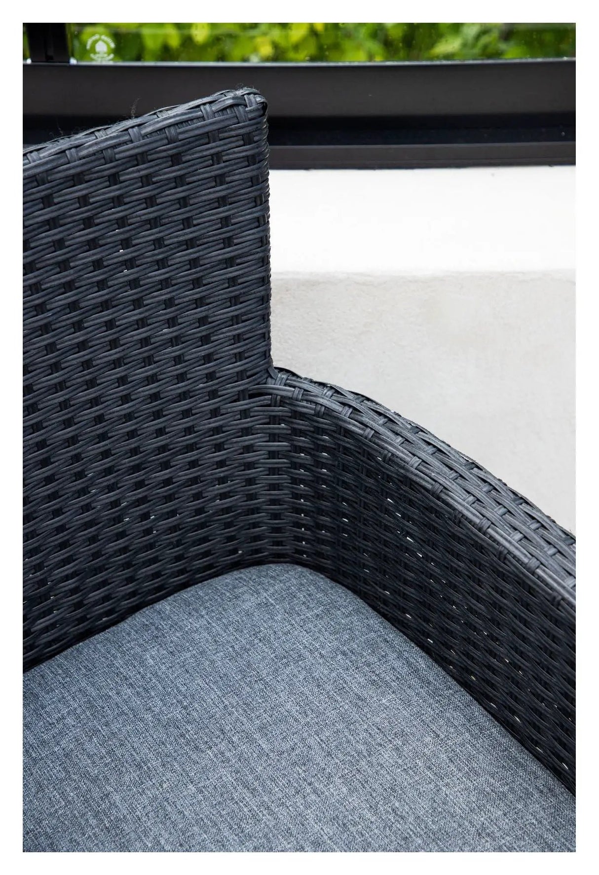 Malina Havestol, Sort flet - Unoliving.com