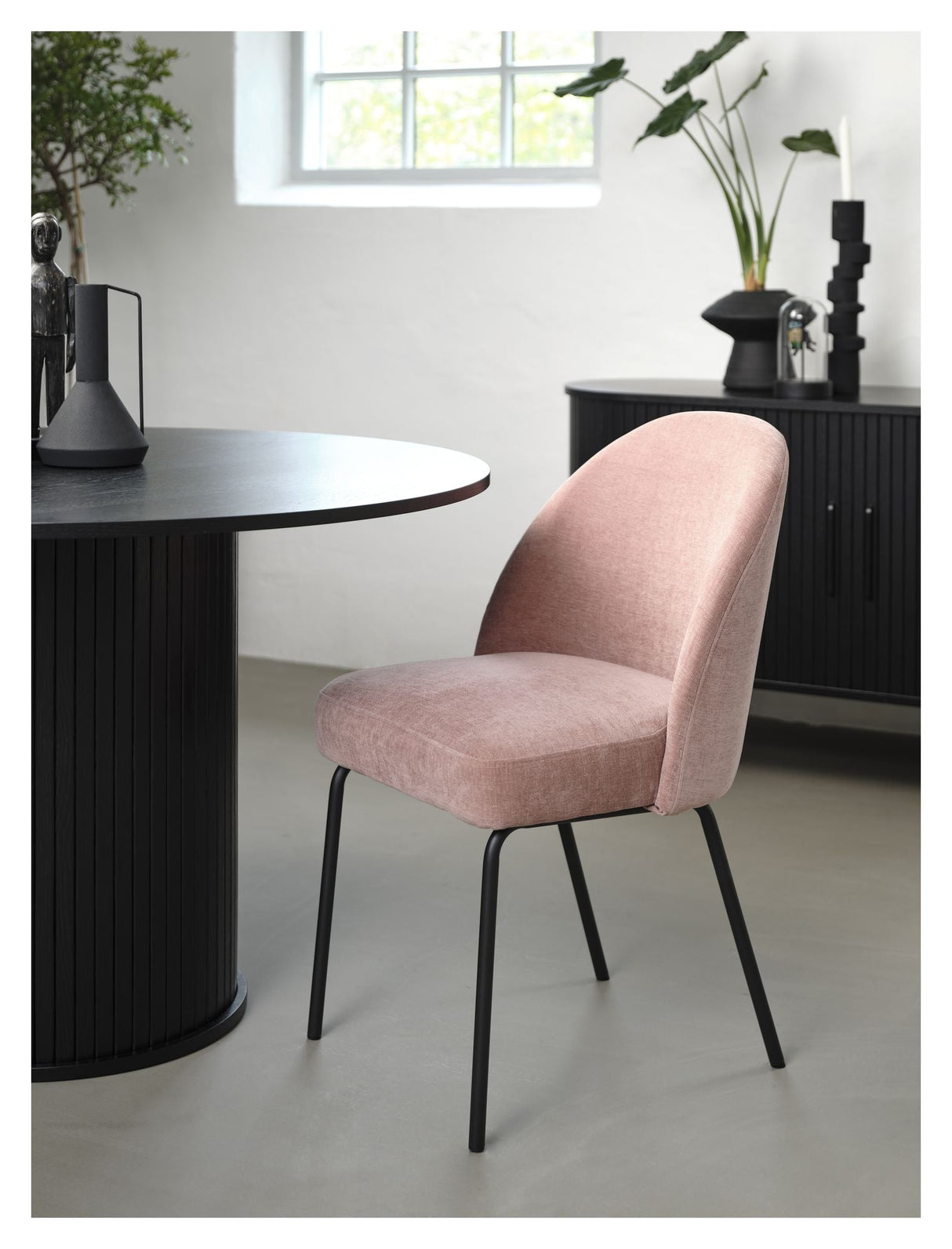 Malmö Spisebord Ø120 - Sort/eg - Unoliving.com