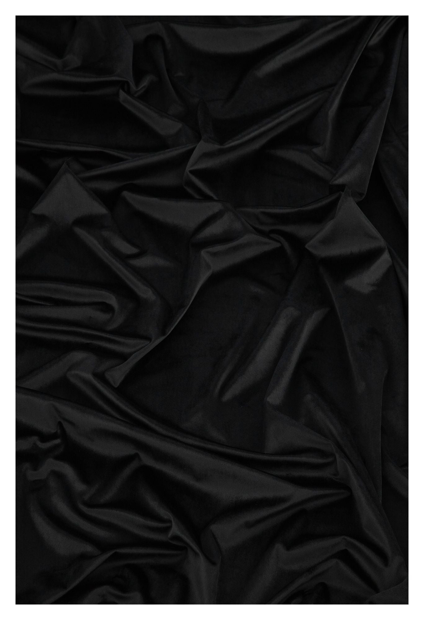 Mary Gardin 135x250 - Sort - Unoliving.com