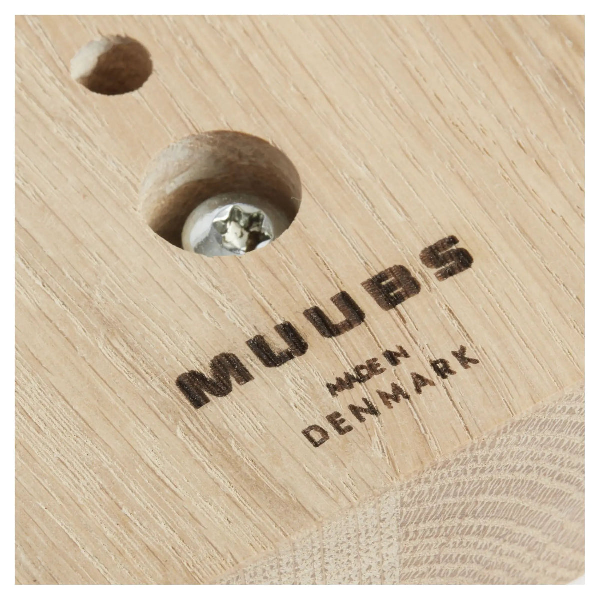 Muubs Angle Spisebord - Hvidolieret Eg, 160x90