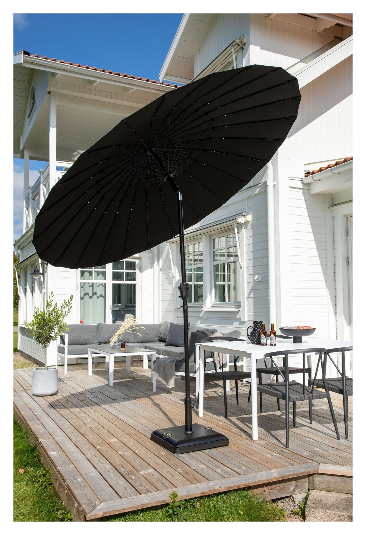 Palmetto Parasol m. tilt - Sort - Unoliving.com