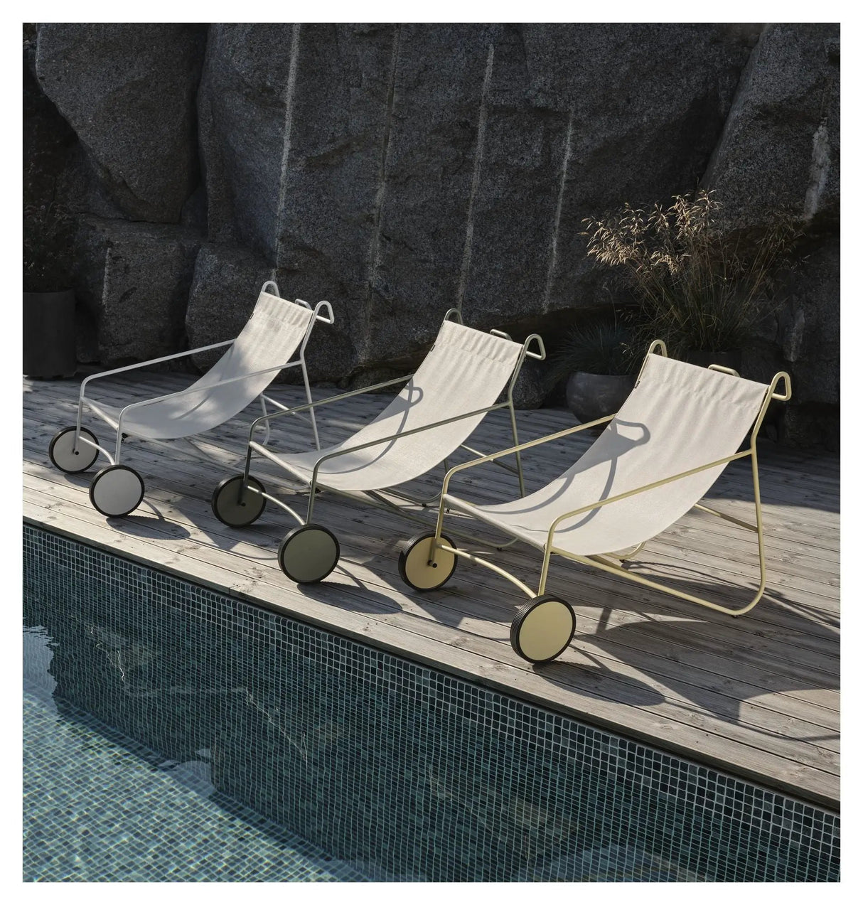 Paul Loungestol, Støvet grøn - Unoliving.com