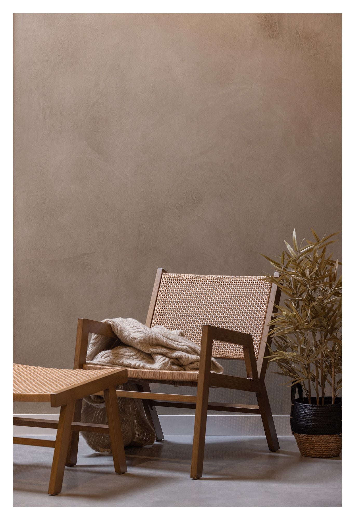 Pem Loungestol i lysebrun Aluminium - Unoliving.com