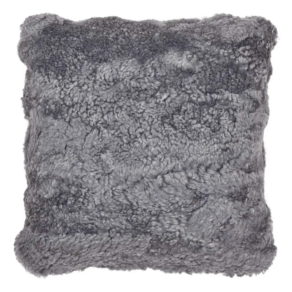 Pude af Premium NZ krøllet lammeskind - Lys Grå, 40x40