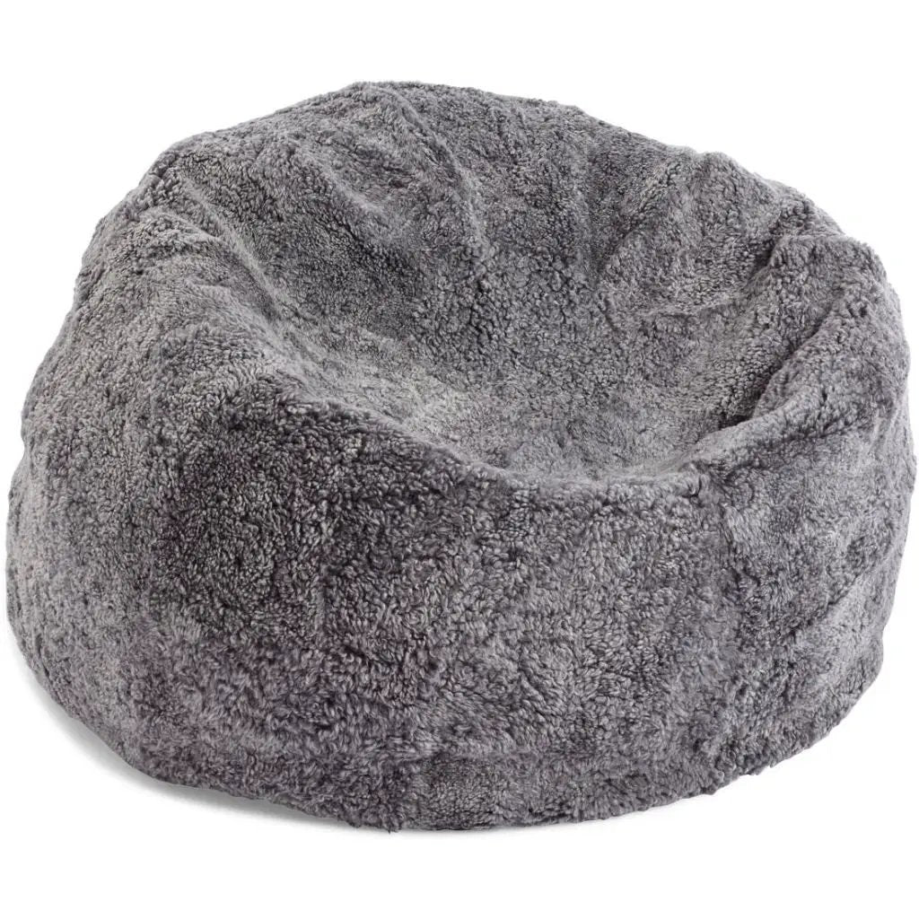 Sækkestol M, Kort krøllet Premium NZ lammeskind, 92x93, Lysegrå