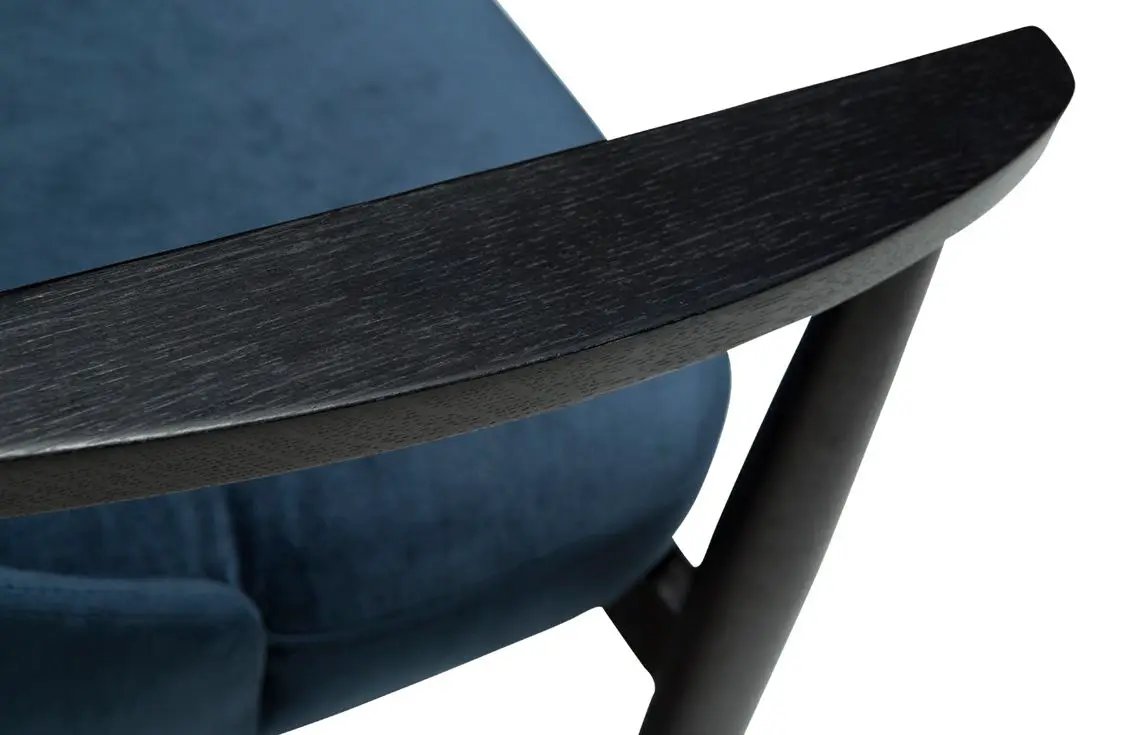 Saga Loungestol, midnight blå velour, sortbejdset ask