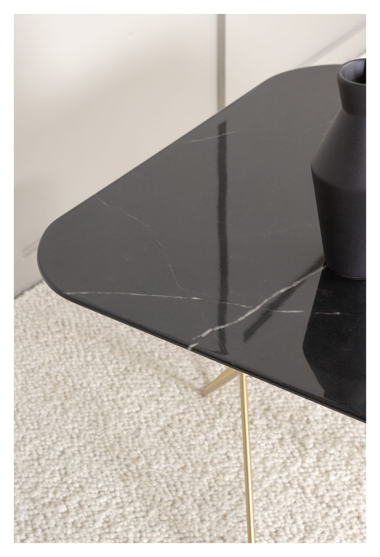 Tristar Sofabord, Børstet messing/Sort glas m. marmorlook - Unoliving.com