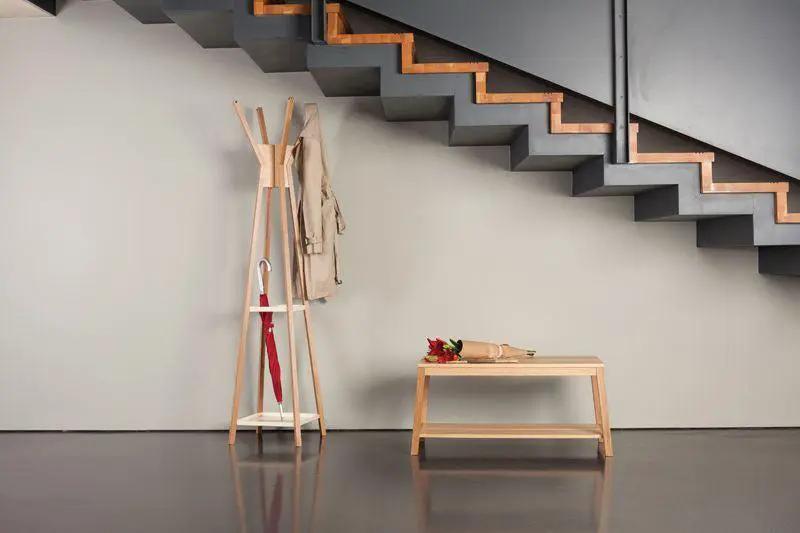 Woodman - Magellan Stumtjener - Lys træ - Unoliving.com