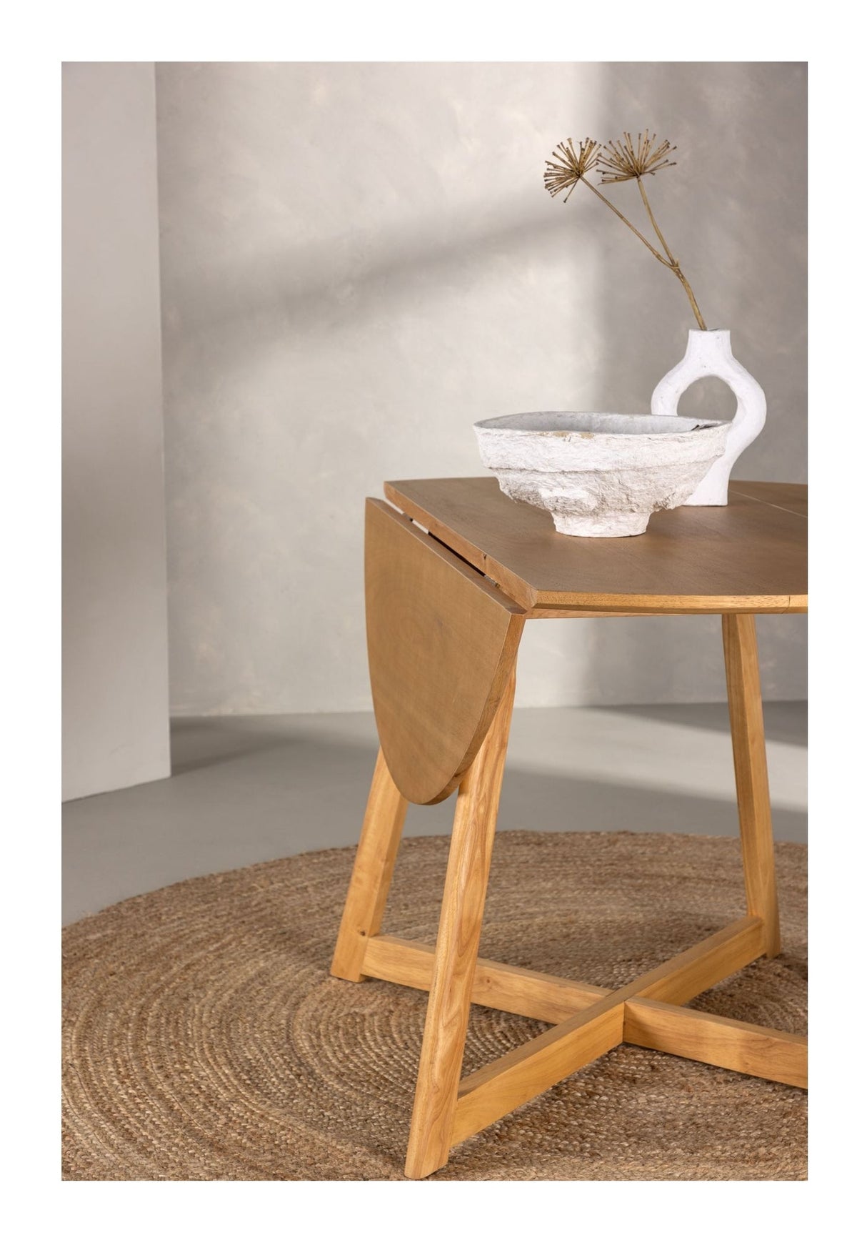 Yadikon Spisebord, Gummitræ, Brun, Ø120 - Unoliving.com