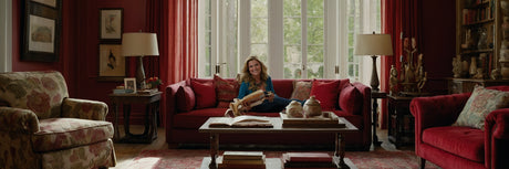 Indret med røde møbler i hjemmet - UNOLIVING