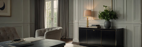 Klassisk elegance med en skænk i grå - UNOLIVING