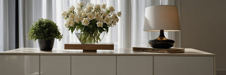 Kommoder i højglans - UNOLIVING