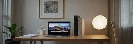 Udnyt pladsen med et hjørne skrivebord - UNOLIVING