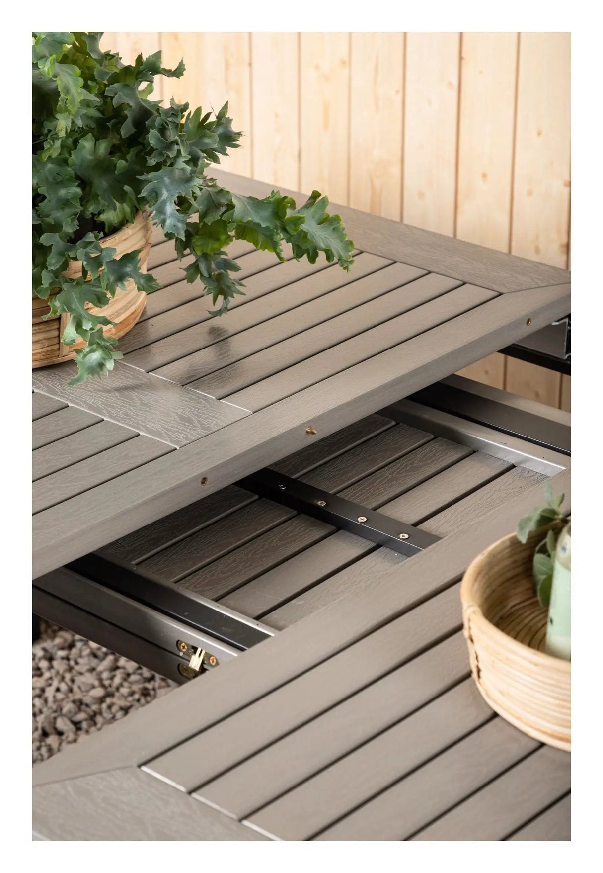 Albany Havebord 224/324x100, Sort/Grå Aintwood
