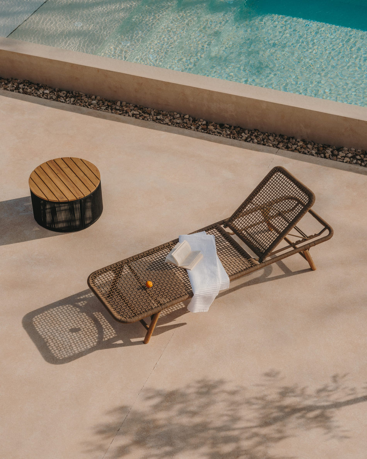 Dandara Lounge Chair, Beige