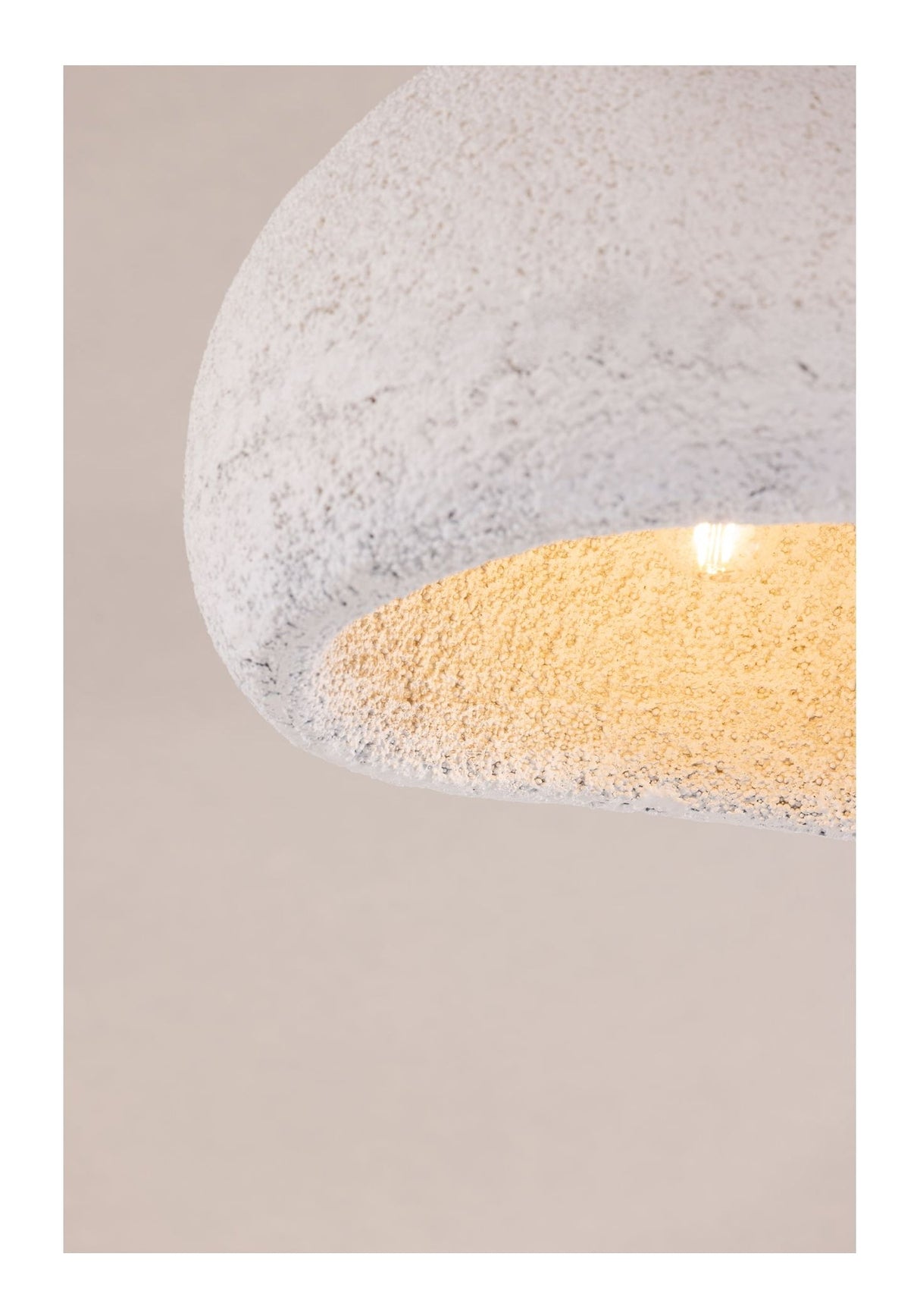 Gilltorp Pendel, Resin, Hvid - Unoliving.com