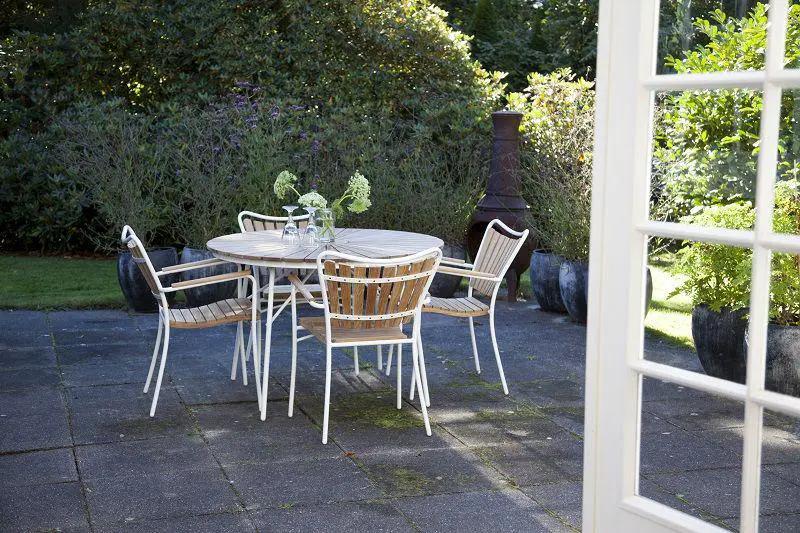 Hard & Ellen Havebord Teak, Ø110