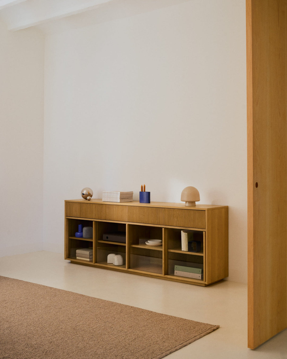 Helvine Skænk, 200X75 cm