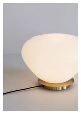 Hübsch Bean Bordlampe, hvid glas/messing