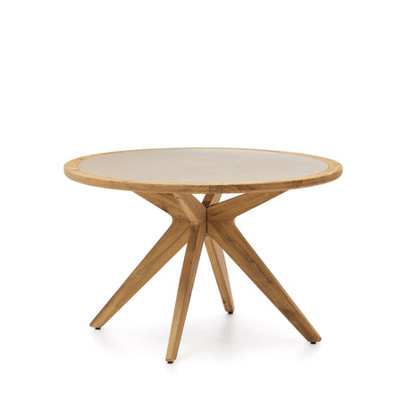 Julieta Rundt Bord