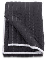 Juni Sengetæppe 150x250 - Antracit - Unoliving.com