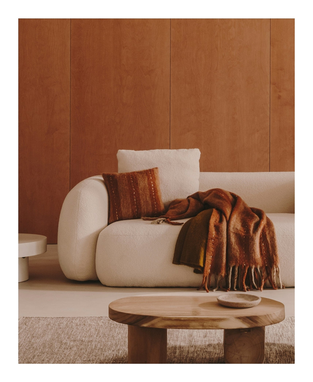 Maha Vægdekoration m. vandret linje, 110x220 - Unoliving.com