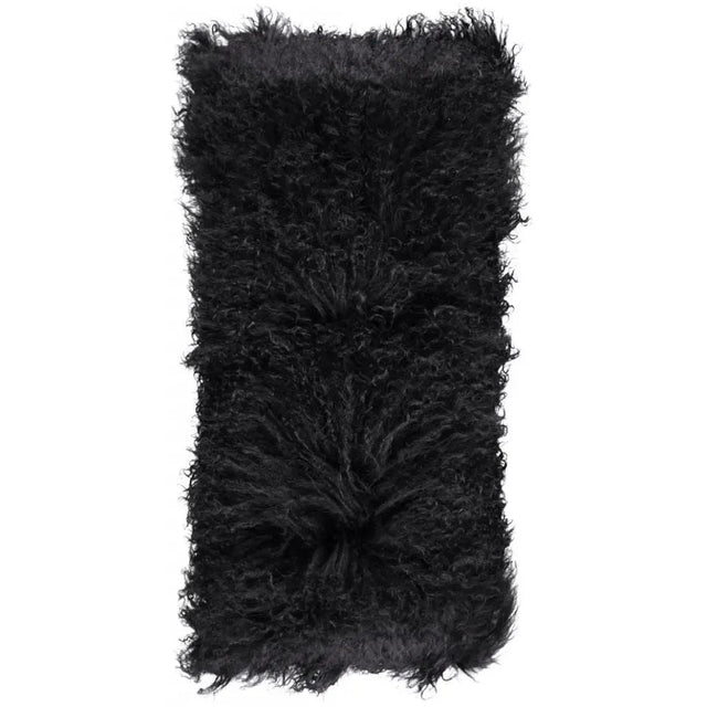 Pude af tibetansk lammeskind, 28x56, Sort