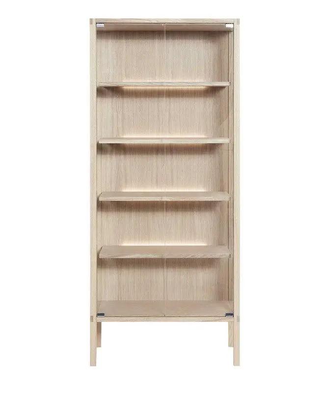 S20 Vitrine, Eg hvidpigmenteret mat lak