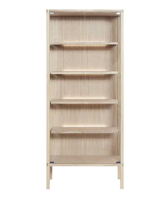 S20 Vitrine, Eg hvidpigmenteret mat lak