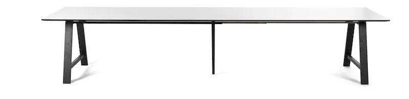 T1 Spisebord m. udtræk i sort lakeret eg- 180cm
